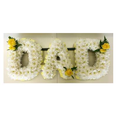 Yellow ribbon edge and focal DAD lettering with traditional chrysanthemum. 