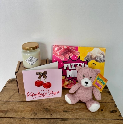 Gift Bundle including - 1 x Knitted Teddy Bear, 1 x Fizzy Sweet Gift Box, 1 x Luxury Candle and 1 x Valentines Greeting Card