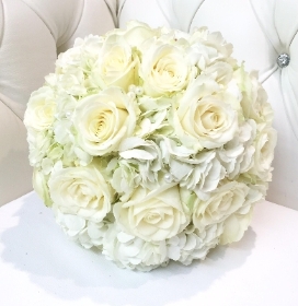 Luxury white avalanche rose and white Columbian hydrangea bridal bouquet. 
