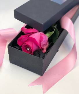 Large pink rose with diamanté center, comes in luxury box with pink satin ribbon bow.